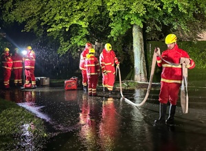 Beleuchtung im Einsatz - DLRG Bad Camberg e.V.