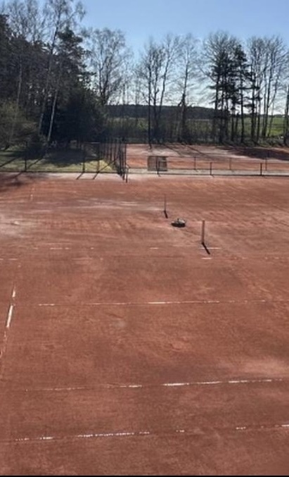 Renovierung Zaunanlagen und Plätze beim Tennisclub Eschenbach