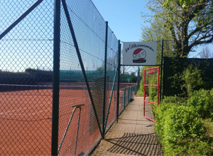 Terrassen-Renovierung: Familienzeit beim TC Tiefenbach!