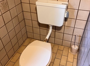 Neues modernes  barrierefreies WC für das Wirtshaus Eisenhofen