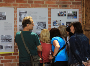 Buch zur Ausstellung BILDER.ERZÄHLEN.GESCHICHTE.