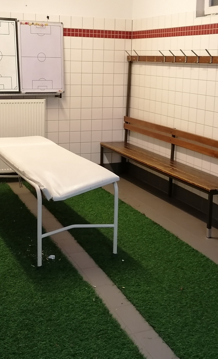 Sanierung der Umkleidekabinen