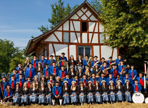 Neuer Glanz für unsere Musiktracht
