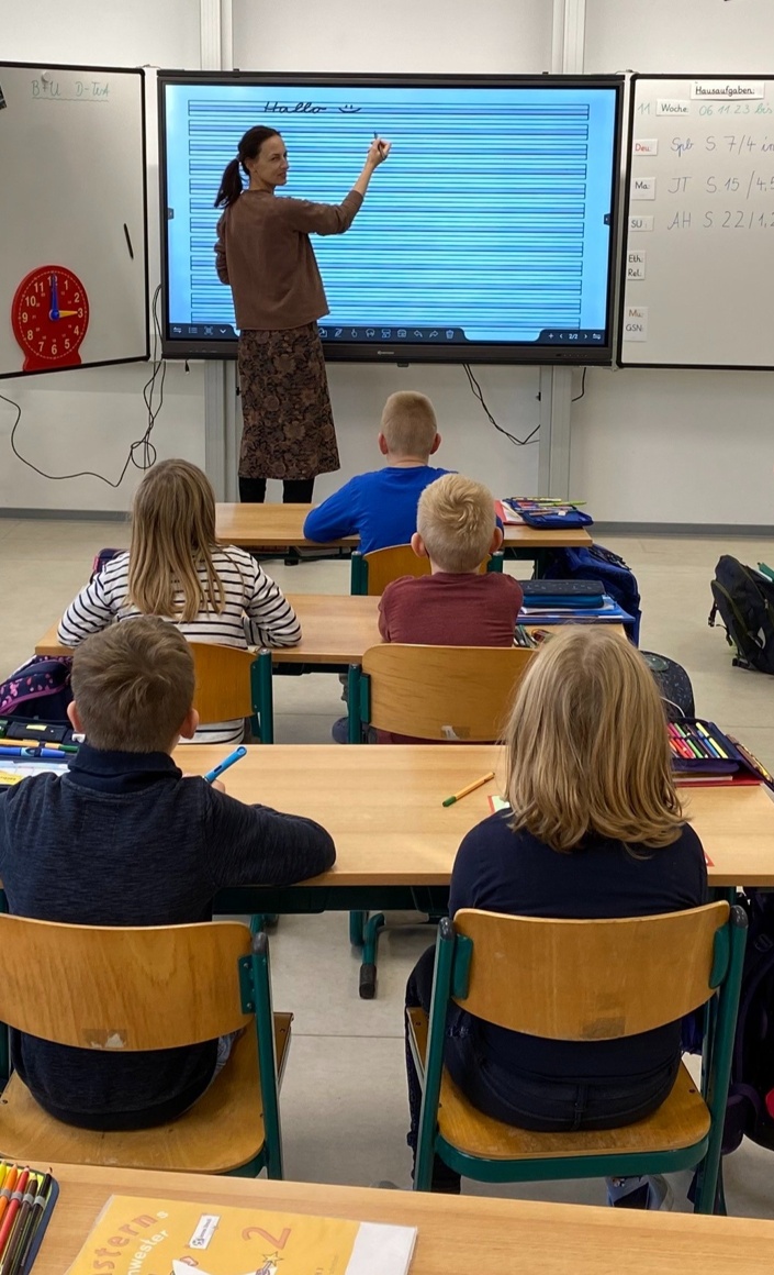 Digitale Tafeln für die Grundschule Rätzlingen