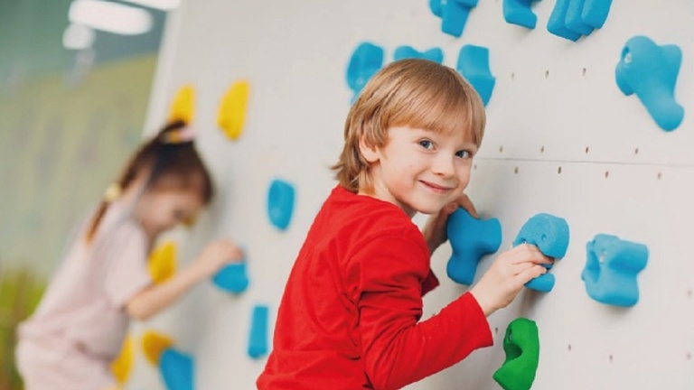 Neue Kletterwand für die Kinder der Jugendhilfe &amp;amp; Schule Oberharz