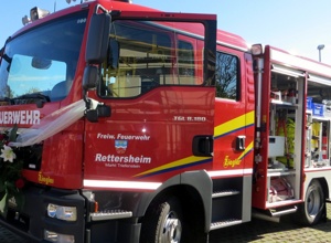 Bänke und Tische für FFW Rettersheim