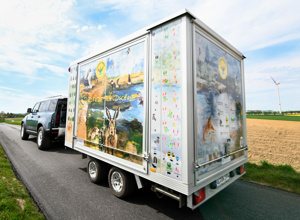Natur zum Anfassen - Ein neues Fahrzeug für die Rollende Waldschule