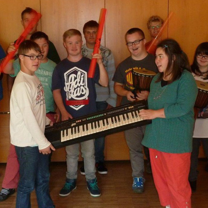 Musikinstrumente für die Albert-Schweitzer-Schule