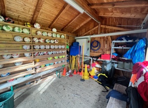 Sanierung Trainingsplatz mit neuer Hütte für die Jugend