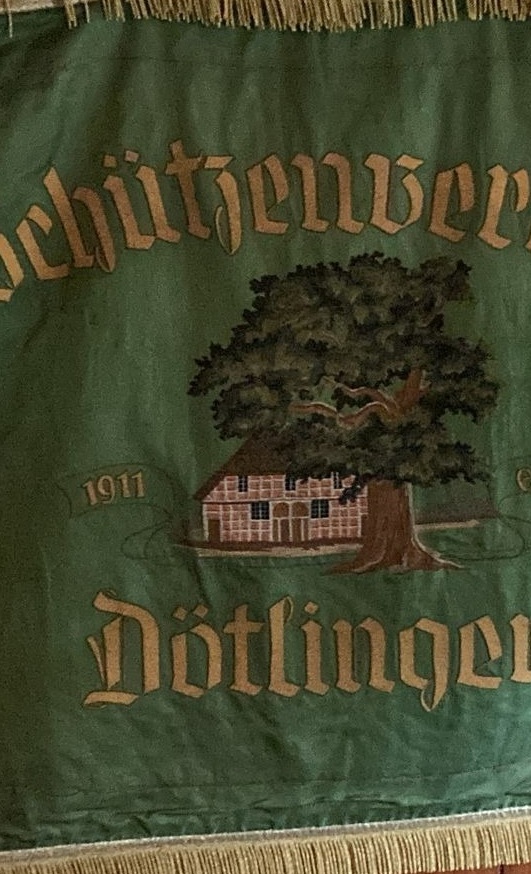 Restaurierung-Fahne-S.V-Dötlingen
