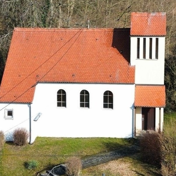 Renovierung Kirchendach Roschlaub