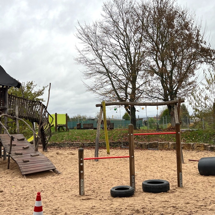 Sonnensegel für den Kindergarten St. Sebastian, Zellingen