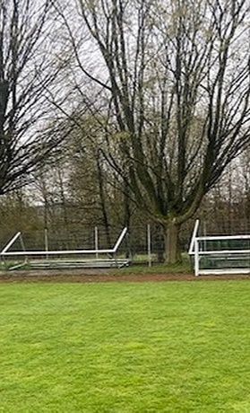 Spieler- und Trainerkabine
