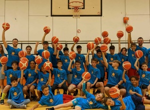 Video - Volksbank Hameln-Stadthagen: Sanierung des VfL Basketballplatzes