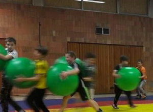 Jugendtrainingsanzüge