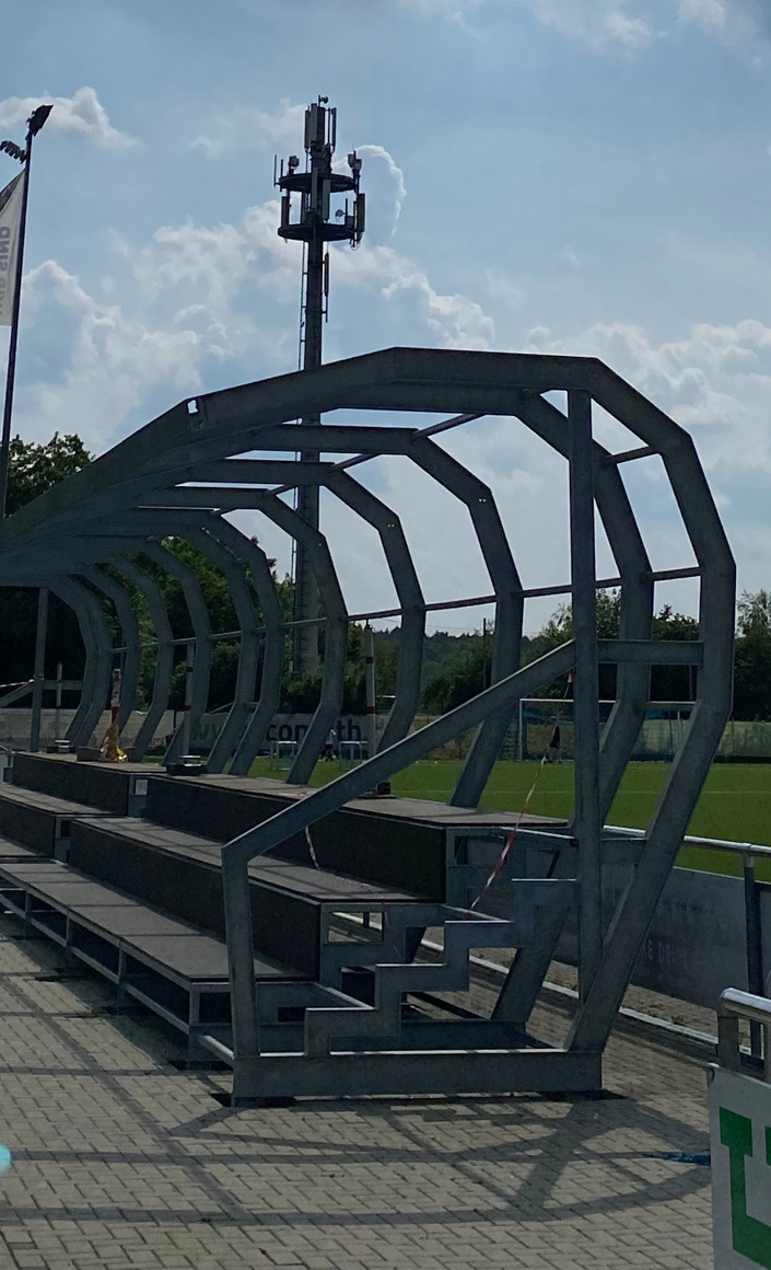 LED-Flutlicht Sportpark VfL 08