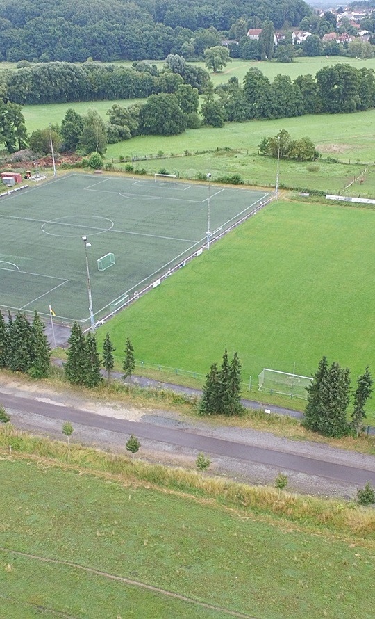 Großer Spielturm für den Kinderspielplatz bei Palatia Limbach
