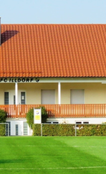 FC Illdorf - schöner Rasen
