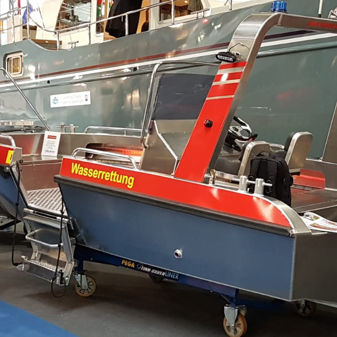 Wasserretter in Not - Wir brauchen ein neues Boot