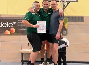 Trainingsanzüge & Trikots – Tischtennis Mitteltal-Obertal