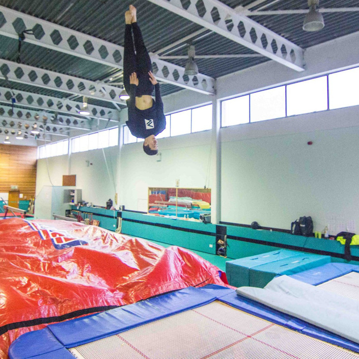 CVN Bagjump: Let´s fly