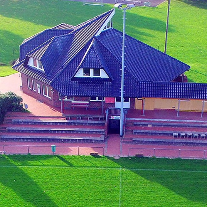 Umrüstung der Flutlichtanlage am Sportplatz auf LED Technik