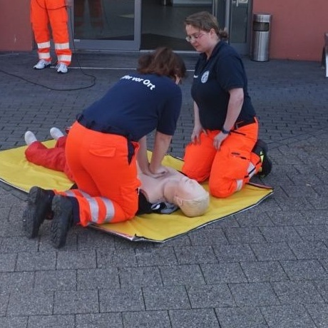 Beschaffung eines Defibrillators