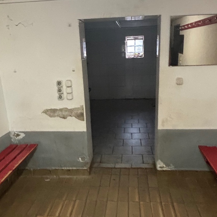 Renovierung der Kabine des SV Gommersheim