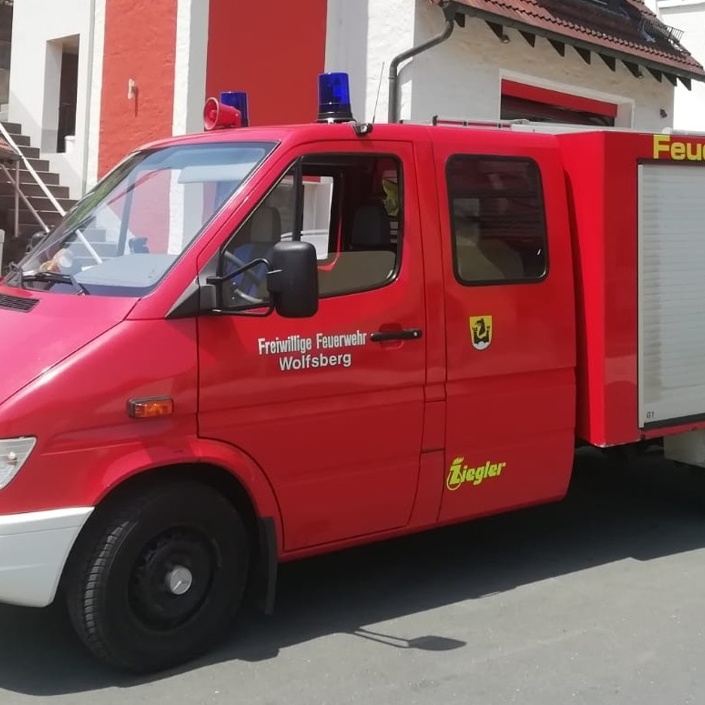 Defibrillator für Dorfplatz