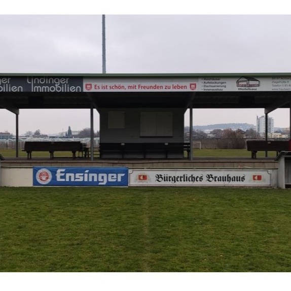 Neue Auswechselbänke für den SV Kressbronn