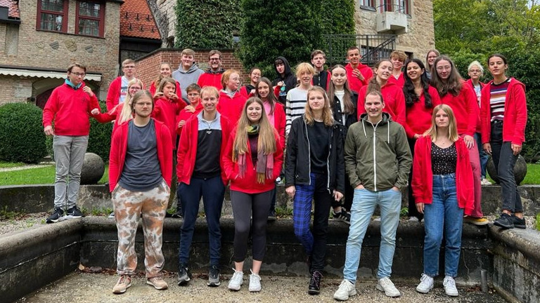 DJSO goes international