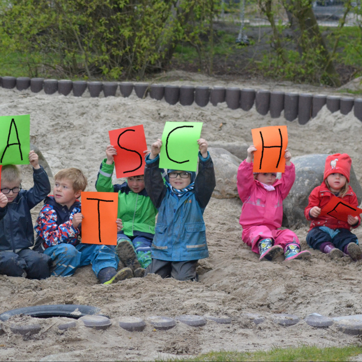 Matschtische für Sandkästen