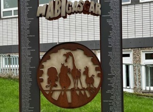 Mottowoche & Denkmal des Abiturjahrgangs 2025 des JAG's