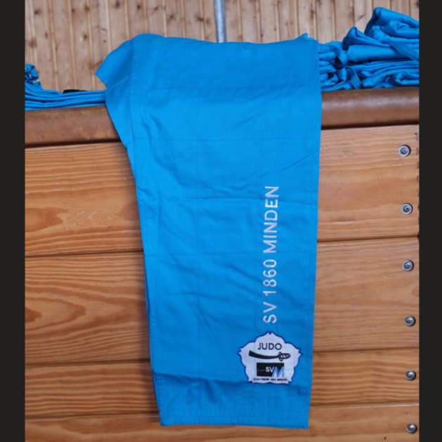 Vereinsjudohosen für den Zusammenhalt