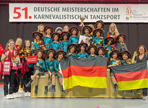 Neue Trainingsanzüge für die Tanzgarde Schmalzloch