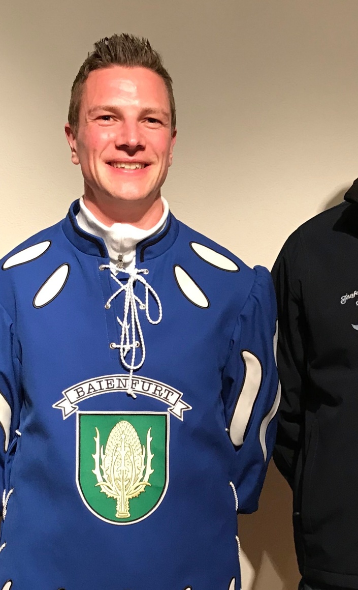 Anschaffung neuer Uniformen