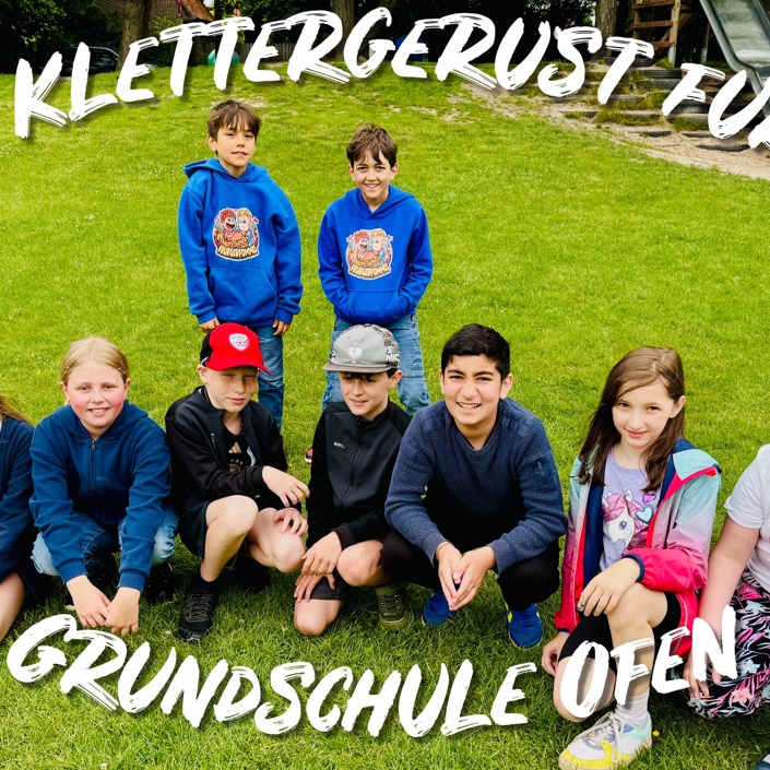 Klettergerüst der Grundschule Ofen