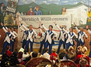 Ausstattung der Tanzgarden Grosse Selhofer KG