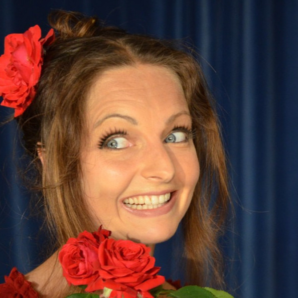 Mit Strassentheater Mut machen