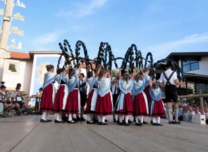 Vereinstrachten für die Jugendgruppe