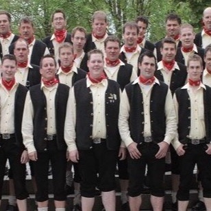 Anschaffung von Trachtenhemden
