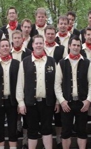 Anschaffung von Trachtenhemden