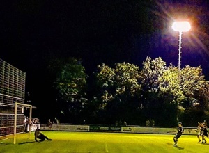 Umrüstung auf LED-Flutlichtanlage im SVR-Stadion