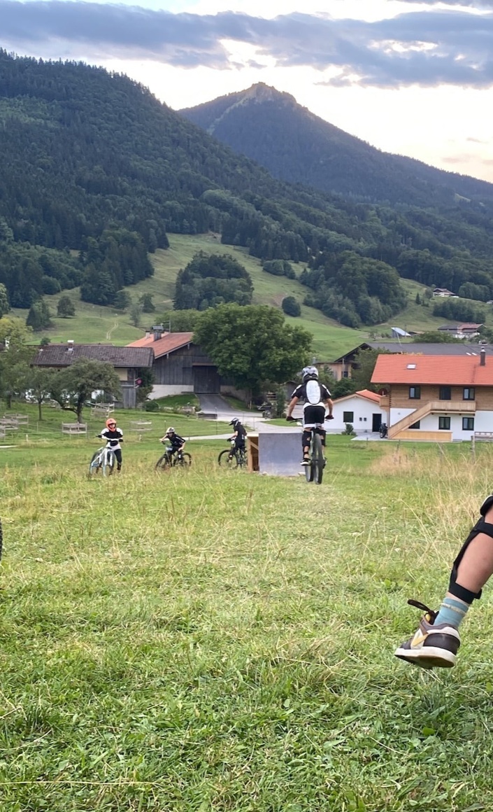 Bergebezwingen - Lebensschule auf dem Mountainbike