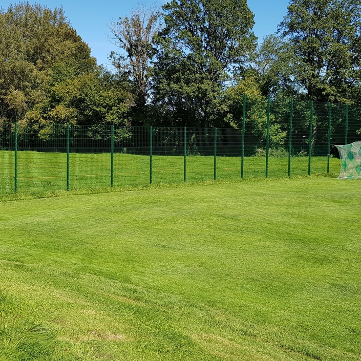 Errichtung Ballfangzaun und Erneuerung Flutlicht