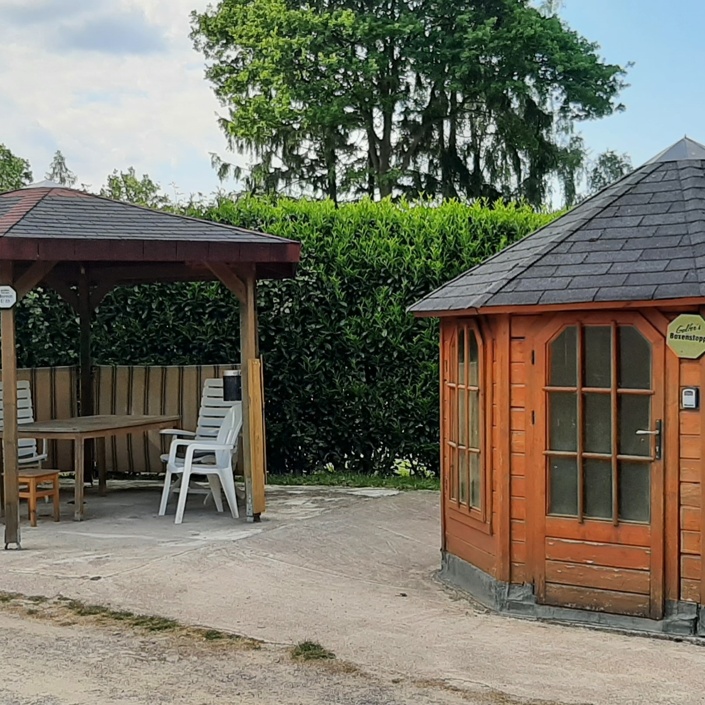 Neubau einer Halfway-Hütte