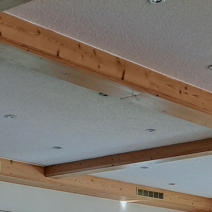 Akustikdecke und LED-Beleuchtung für unser Schützenhaus