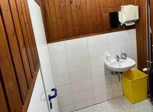 SC Weisbach: Sanierung Toilettenbereich