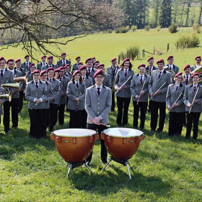 Neue Uniformen für unseren Nachwuchs