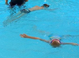 Inklusion im Schwimmen erleben